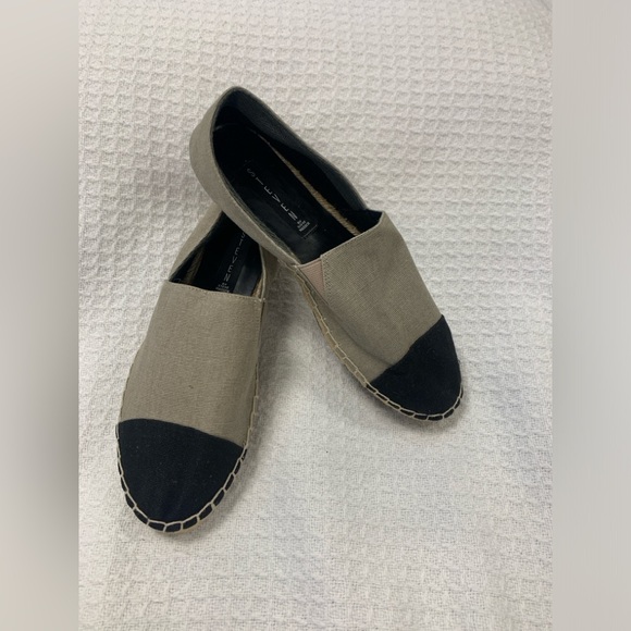 Steve Madden Shoes - Steve Madden Two Toned Canvas Espadrille Shoes